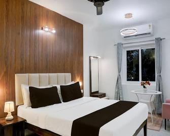 Naavinya by DanCenter - 1BHK apartment in Siolim - Siolim - Bedroom