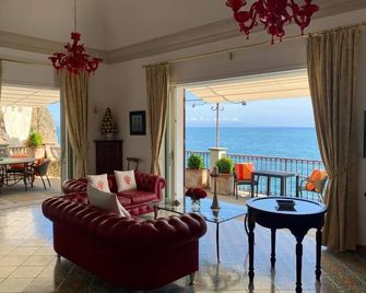Villa Le Baste - Furore - Living room