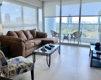 Blue Home I Spacious 1 Bed with Park View Parkside - Ciudad de Panamá - Sala de estar