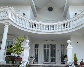 White House - Lainate