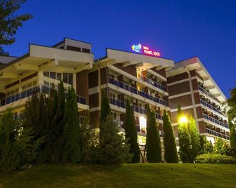 Relax Coop Hotel - Voneshta Voda - Edificio