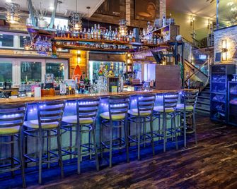 La Quinta Inn & Suites by Wyndham Ocean City - Ocean City - Bar