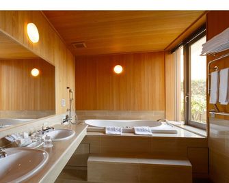 Ryogoku View Hotel - Tokyo - Bathroom