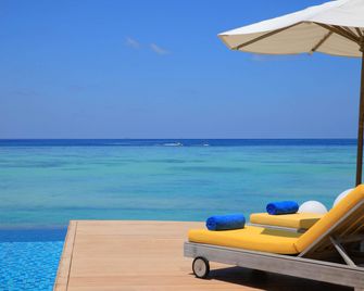 Mercure Maldives Kooddoo Resort - Maamendhoo - Schlafzimmer