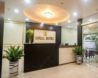 Royal Hotel Bac Ninh - Bac Ninh - Front desk