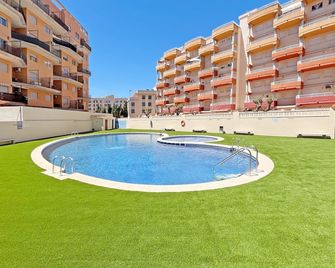 Global Properties, Apartamento con terraza de 70m y piscina en Canet de Berenguer - Canet d'En Berenguer - Pool