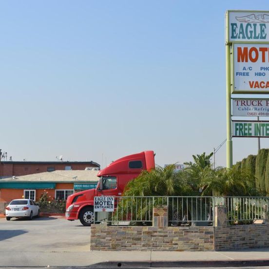 Eagle Inn Motel image 1