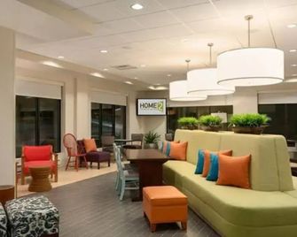 Home2 Suites by Hilton Hagerstown - Hagerstown - Lobby