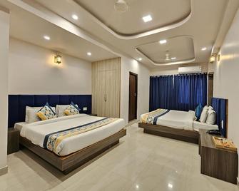 The Sky Comfort Hotel Brahm Sambandh - Nāthdwāra - Bedroom