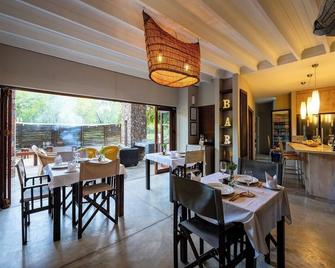 eKhaya Bush Villa - Hoedspruit - Restaurante