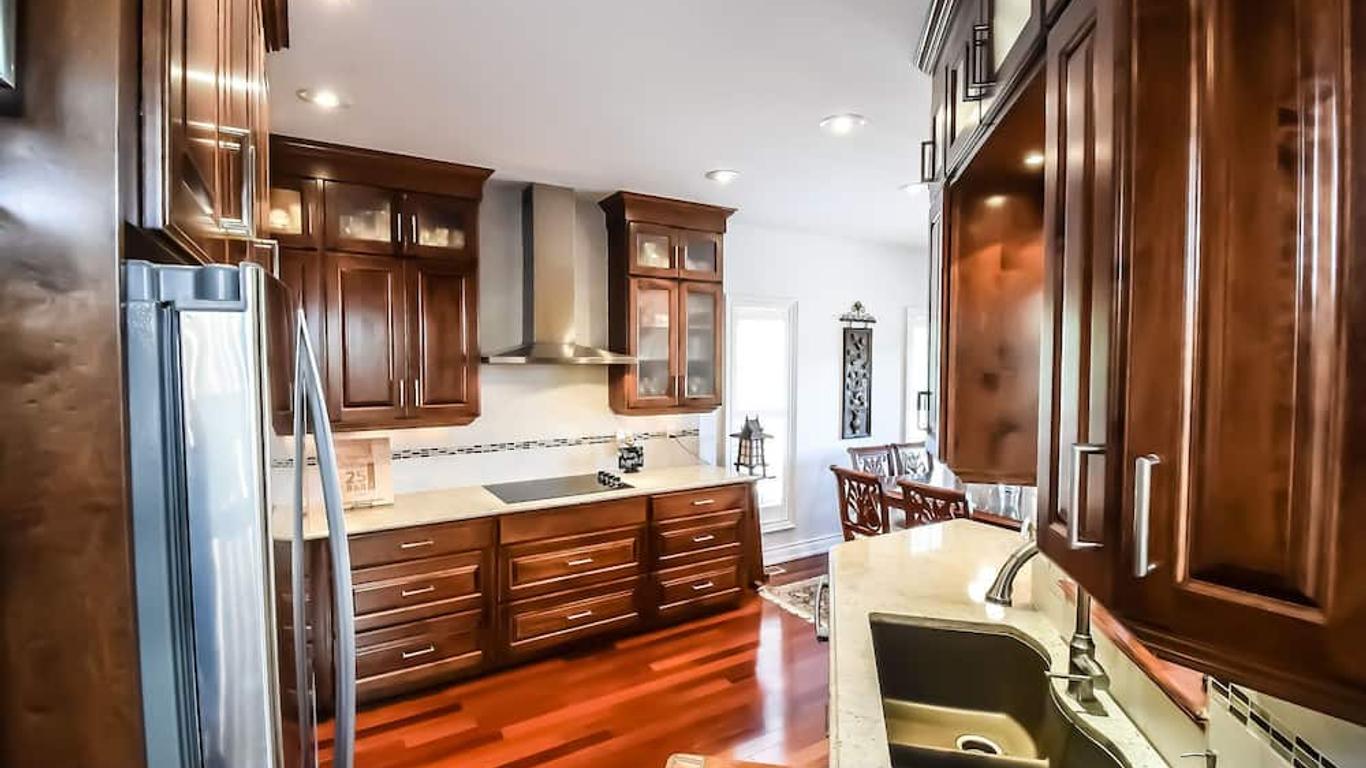 Graystone Bed & Breakfast