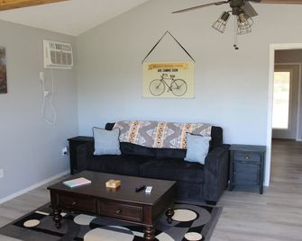 Escape To Nature’s Embrace: \nUncle Joe's Creek Retreat - Ruby's Cabin - Tuskahoma