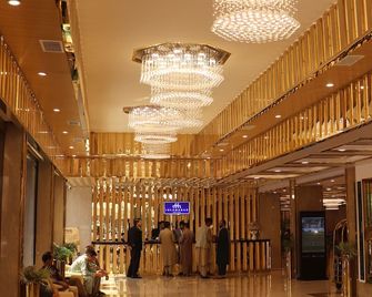 Islamabad Hotel - Islamabad - Lobby