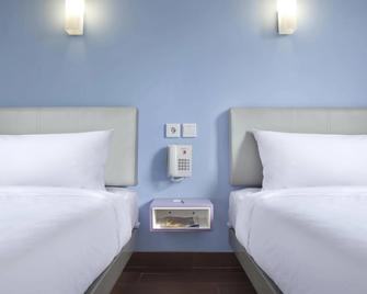 Amaris Hotel Thamrin City - Jakarta - Bedroom
