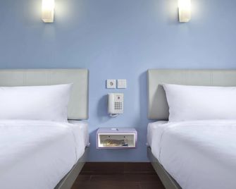 Amaris Hotel Thamrin City - ג'קרטה - חדר שינה