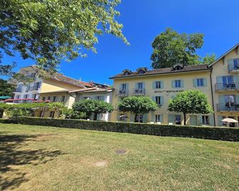 Hotel La Riviera Victoria - Veigy-Foncenex - Building
