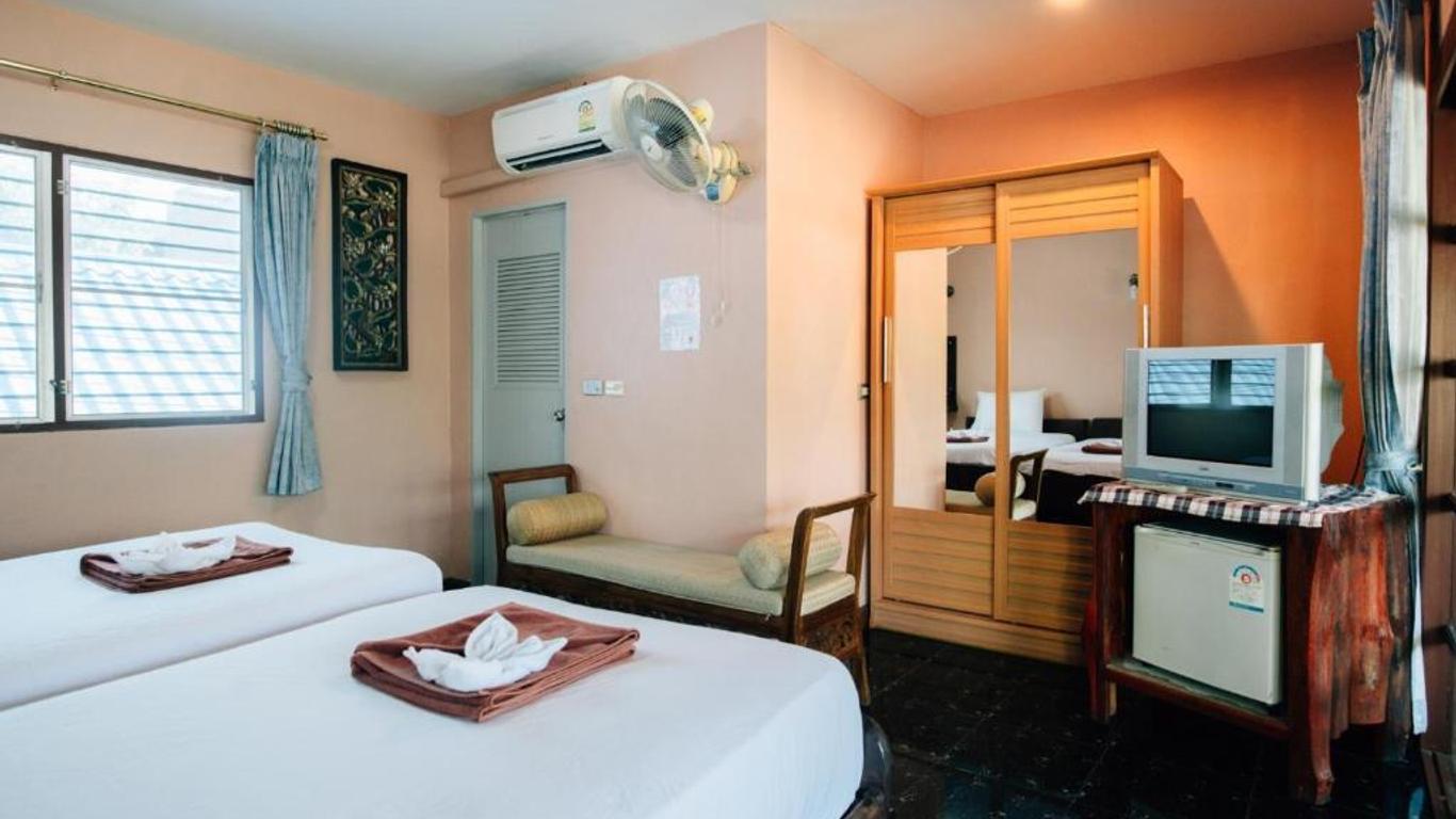 Noble Night Guesthouse