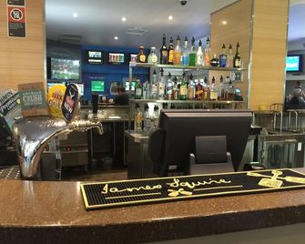 Port Macquarie Hotel - Port Macquarie - Bar