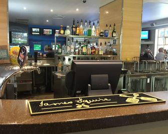 Port Macquarie Hotel - Port Macquarie - Bar