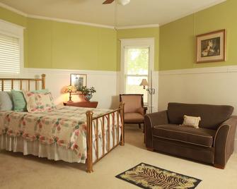 The Dailey Renewal Retreat B & B - Greensboro - Κρεβατοκάμαρα