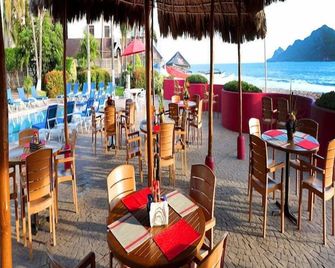 Sunset Palace Beach Hotel - Mazatlán