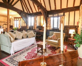 Porter's Lodge - Tamworth - Oturma odası