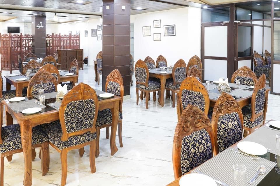 Hotel Grand Chinaar - Baddi - Restaurant