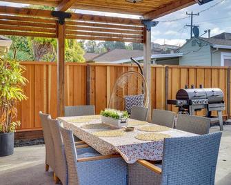 Cozy Bay Area Vacation Rental with Patio - Hayward - Patio