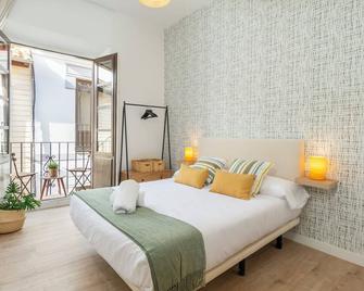 Apartamentos Luna Suites Palacio Dorita - Grenada - Sypialnia