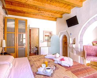 Bellagio Luxury Boutique Hotel - Rethymno - Bedroom