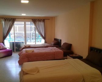 Lemon Tree Residence Sriracha - Si Racha - Bedroom