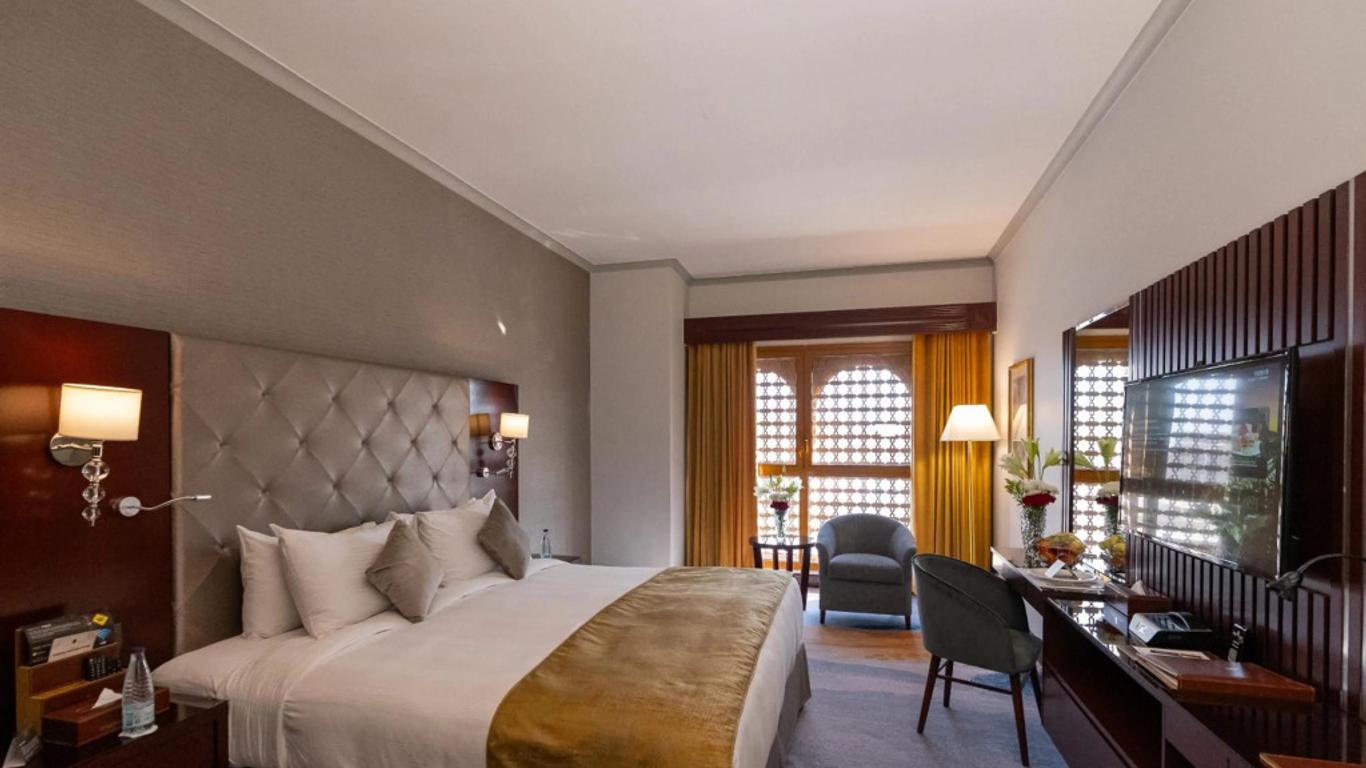 Dar Al Taqwa Hotel