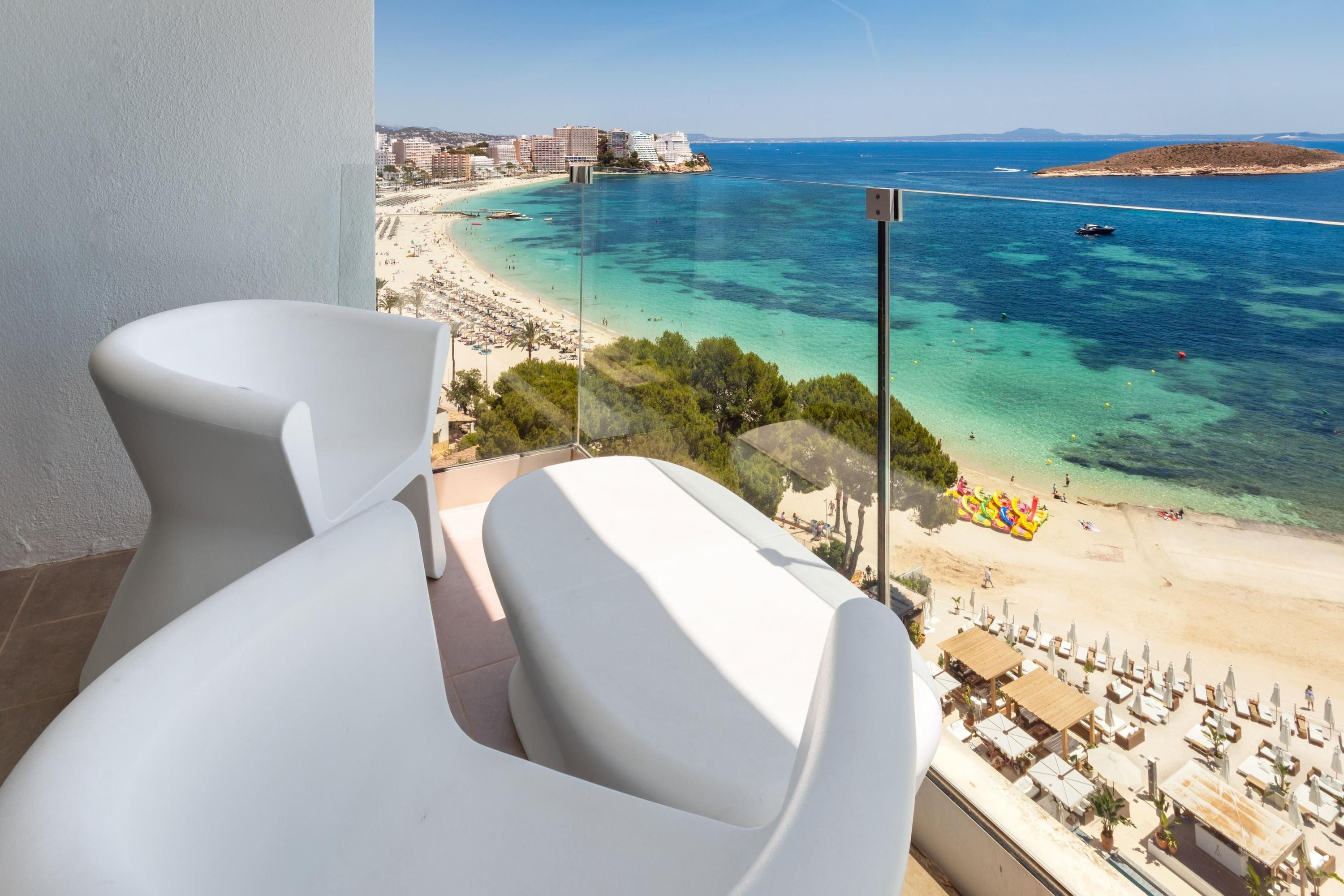 ميليا ساوث بيتش