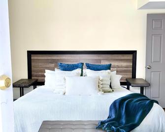 Group Hq, 9br Near Falls, Casino & Attractions - Niagara Falls - Yatak Odası