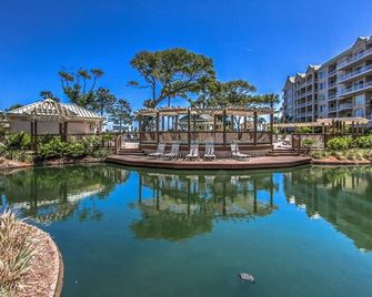 4102 Windsor Court-Oceanviews And Coastal Inspired - Hilton Head Island - Pool