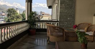Hotel Asia - Pokhara - Balcón