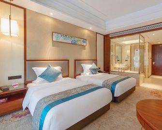 Ramada by Wyndham Kunming Yiliang Resort - Kunming - Bedroom