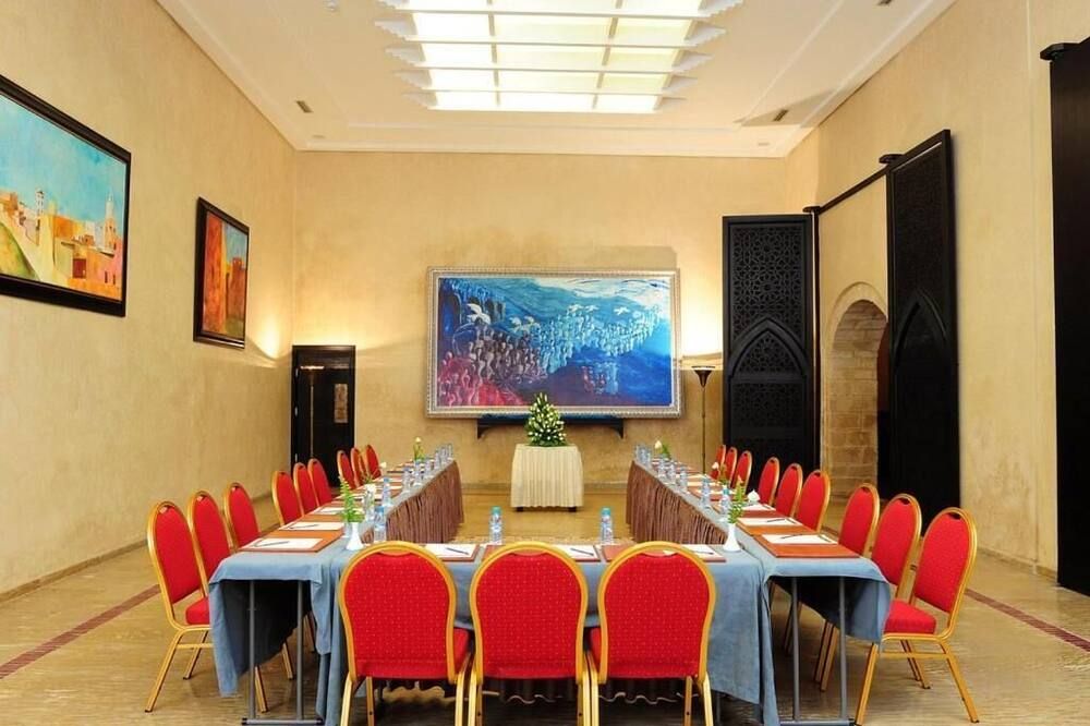 Art Suites El Jadida - El Jadida - Meetingraum