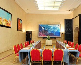 Art Suites El Jadida - El Jadida - Meetingraum