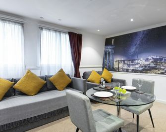 Stewart by Heeton Concept - Edinburgh - Living room