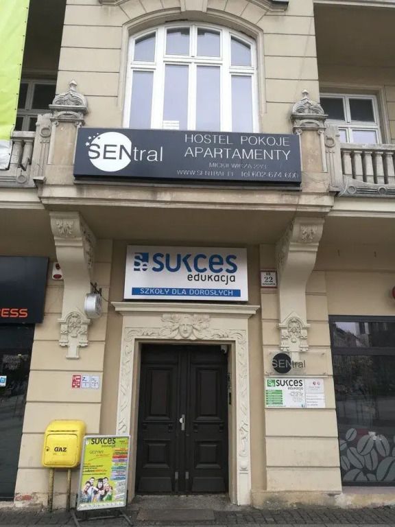 Hostel Sentral - Katowice - Bâtiment