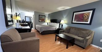 Kenora Motel - Windsor - Bedroom