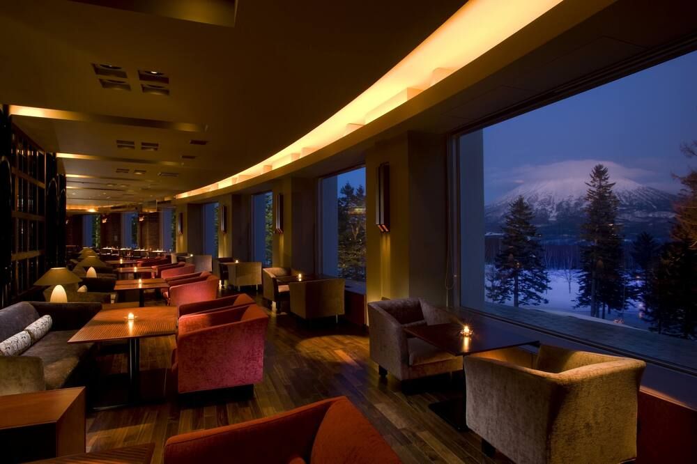 هيلتون نيسيكو فيليدج