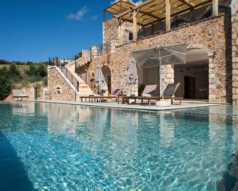 Lameriana Secret Village - Achlades - Piscina