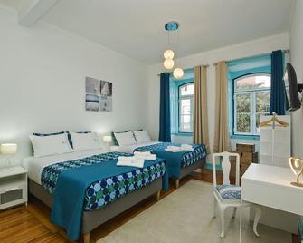 إيآآ دي ج ت ت هاوس ألكانتارا ليسبون - لشبونة - غرفة نوم