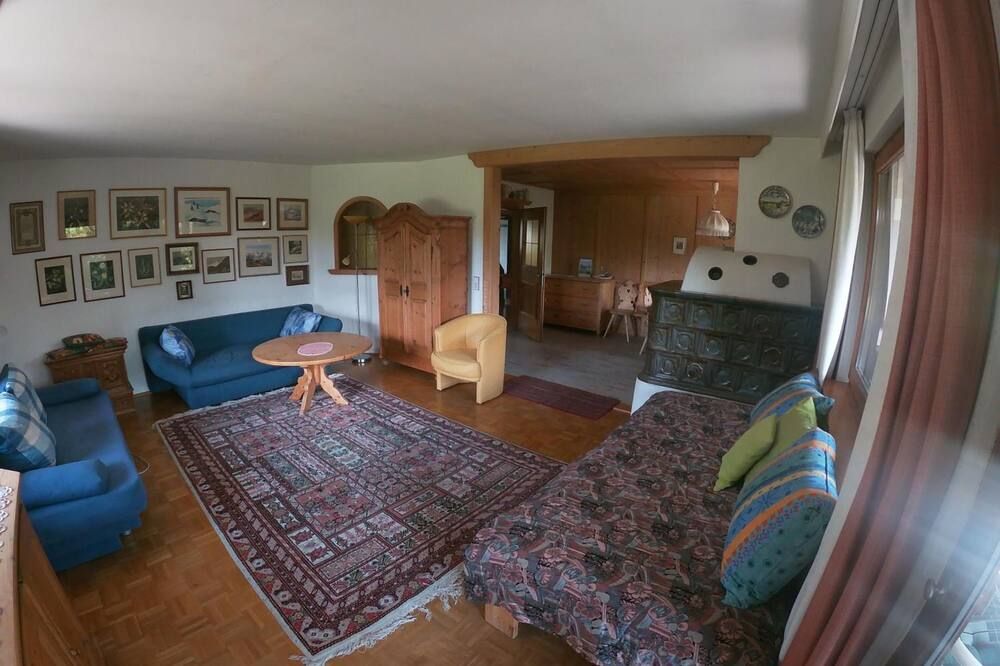 هاوس فينك - انسبروك - غرفة معيشة