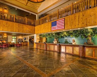 2BR Westgate Resort Sleeps 10 - Smoky Mtn Condo with Free Water Park - גאטלינברג - לובי