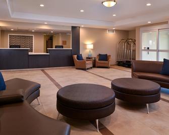 Candlewood Suites - Lodi, An IHG Hotel - Lodi - Лоббі