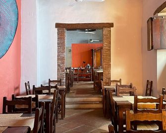 Hotel Boutique Posada Las Trampas - Honda - Restaurant