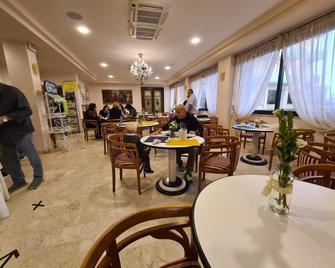 Hotel Sabra - Senigallia - Restaurante